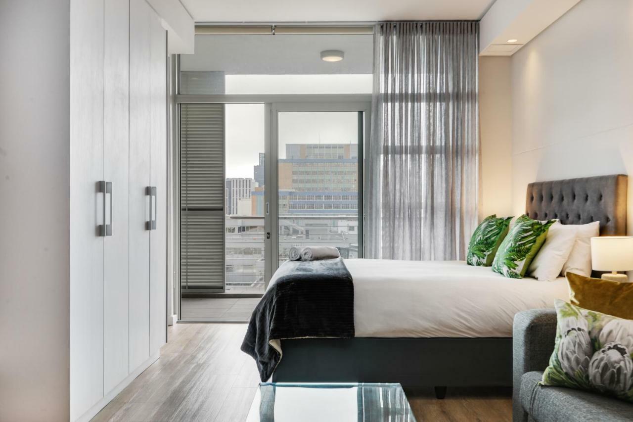 Backup-Power Eco Balcony Apartment Near Table Mountain Cape Town Eksteriør bilde